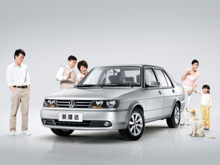  Volkswagen Jetta 2010 года  (CN) (фото 2 из 2)